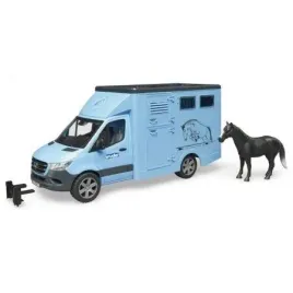 mb-sprinter-do-przewozu-koni-z-figurka-konia
