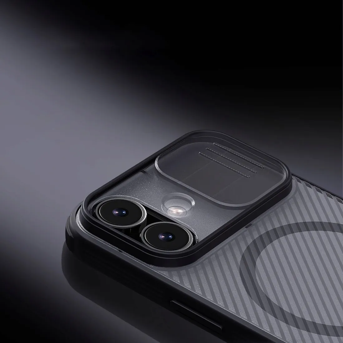 camshield-pro-magnetic-case-ip17-transparent-black