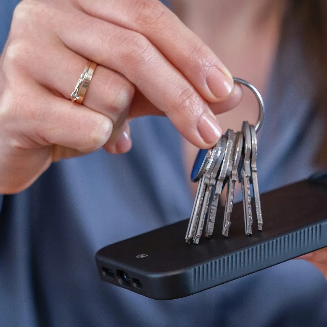 plecki-3mk-do-apple-iphone-13-pro-max-czarny-stan-nowy