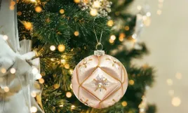 duza-szklana-bombka-choinkowa-dekoracja-na-choinke-bombka-swiateczna-10cm