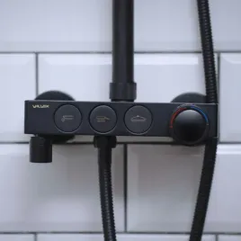 decor-black-kolumna-natryskowa-z-bateria-natryskowa