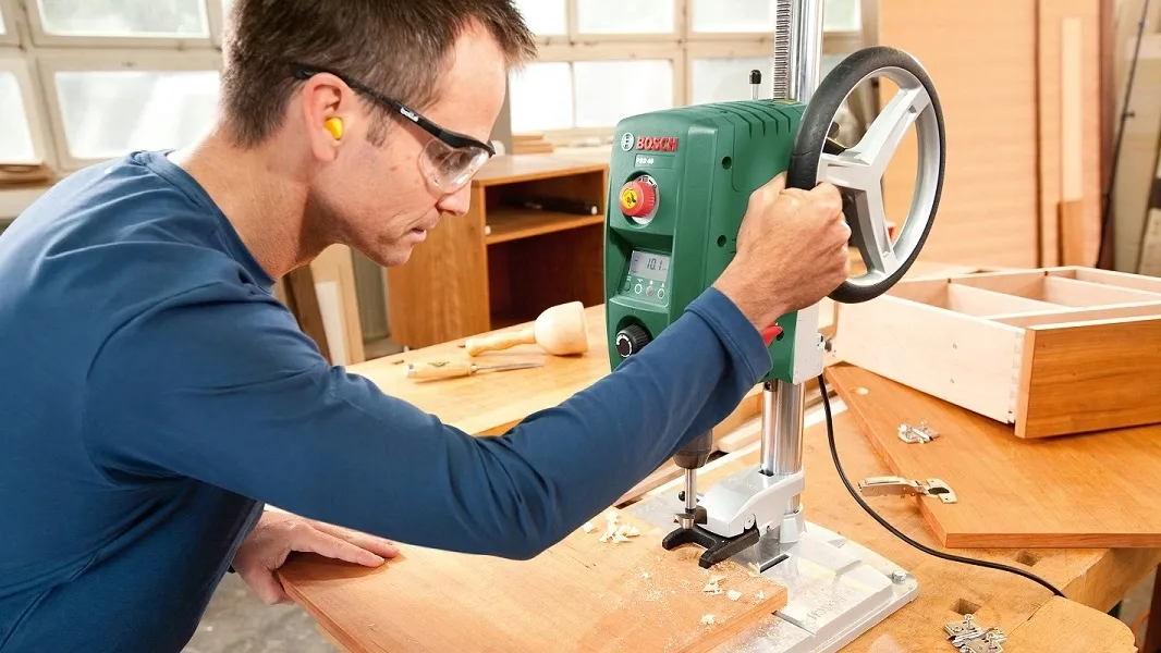 wiertarka-stolowa-pbd40