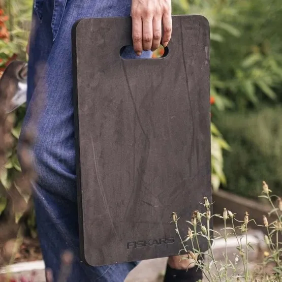 podkladka-pod-kolana-solid-marka-fiskars