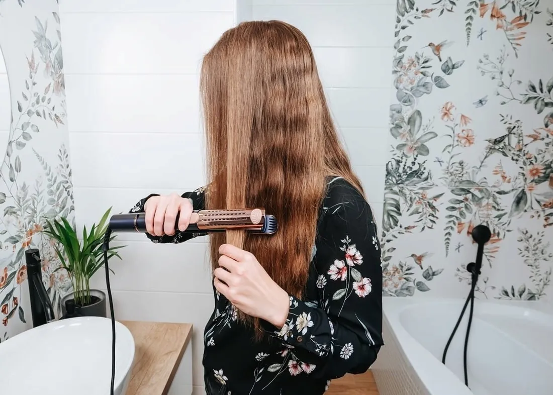 prostownica-vz8100-concept-stan-nowy