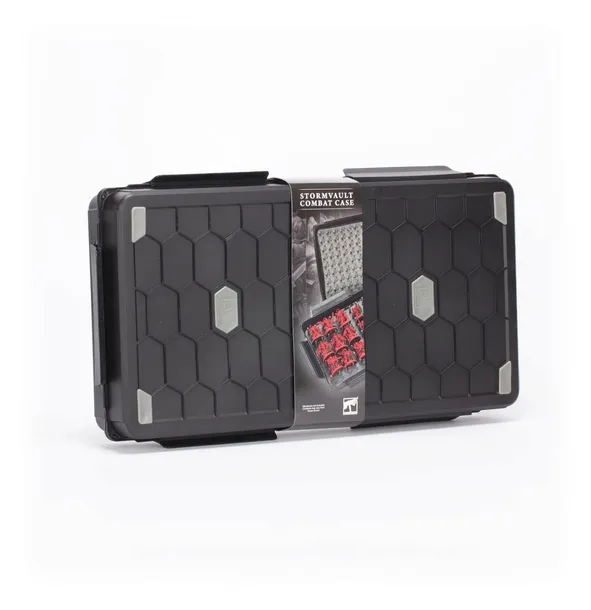 stormvault-combat-case-or-pudelko-na-figurki