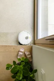 robot-sprzatajacy-z-baza-karcher-rvm-4-comfort