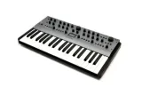 modal-electronics-carbon8-syntezator