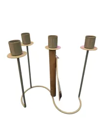szary-metalowy-swiecznik-na-4-swiece