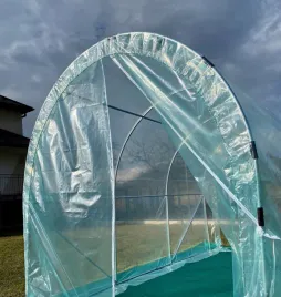 folia-zamienna-na-tunel-ogrodniczy-25x6x2m-czasza-drzwi-uv4-zielona