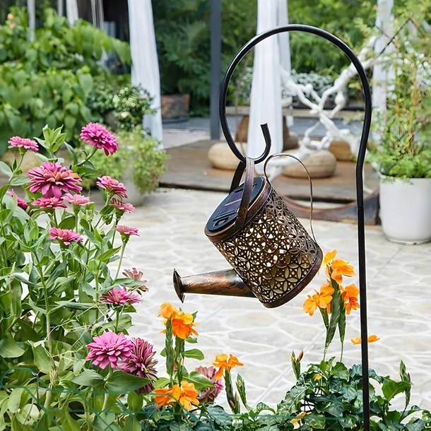 lampa-solarna-ogrodowa-led-konewka-girlanda-xxl-wbijana-dekoracja-ozdoba-wysokosc-calkowita-81-cm