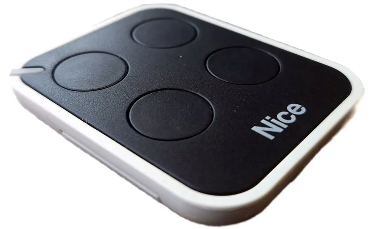 pilot-nice-on4e-4-kanaly-czestotliwosc-433-92-mhz