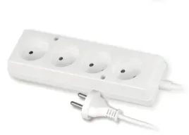 przedluzacz-mieszkaniowy-4-gniazda-15-metra-b-u