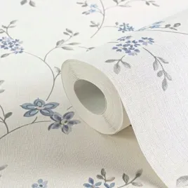 tapeta-kwiatki-niebieskie-drobne-laczka-na-flizelinie-bez-pasowania-wzoru