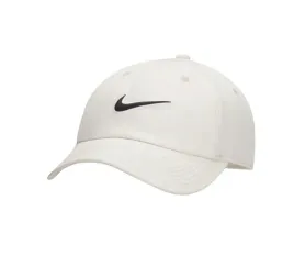 regulowana-czapka-z-daszkiem-nike-club-cap-fb5369-072