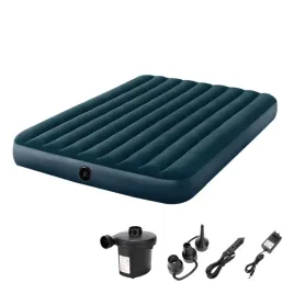dmuchany-materac-turystyczny-samochodowy-z-pompka-152-x-203-cm
