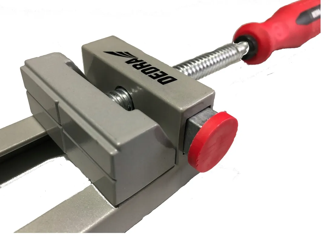 scisk-katowy-65-70mm