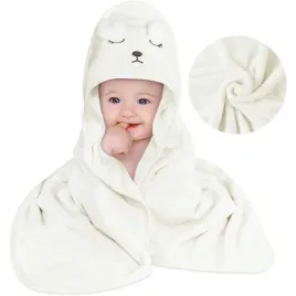 recznik-kapielowy-z-kapturem-80x80-bialy-mis-dla-niemowlat
