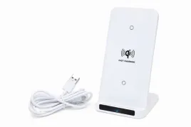 ladowarka-reload-bezprzewodowa-biala