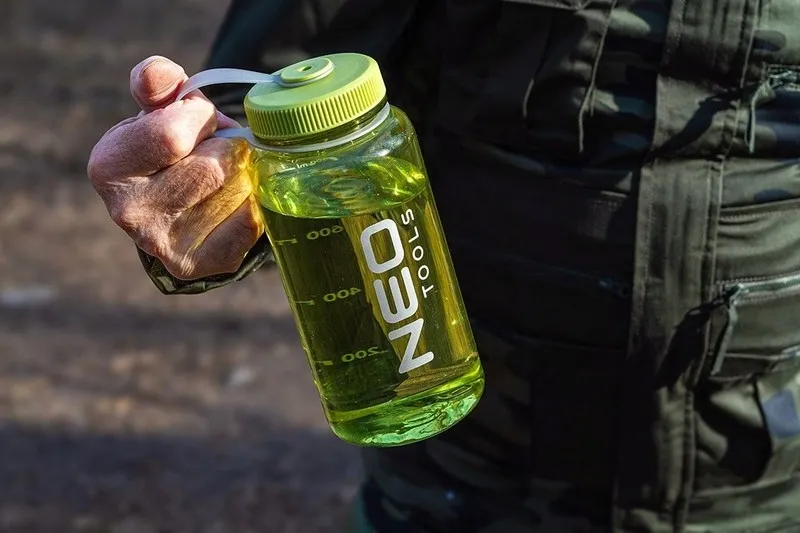 butelka-na-wode-800ml-marka-neo-tools