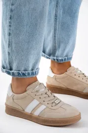 bezowe-sneakersy-damskie-ze-skory-naturalnej-z-bialymi-paskami-39
