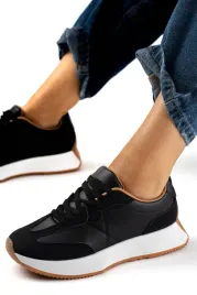 czarne-sneakersy-damskie-sznurowane-na-platformie-37