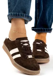 brazowe-sneakersy-damskie-ze-skory-naturalnej-z-bialymi-paskami-39