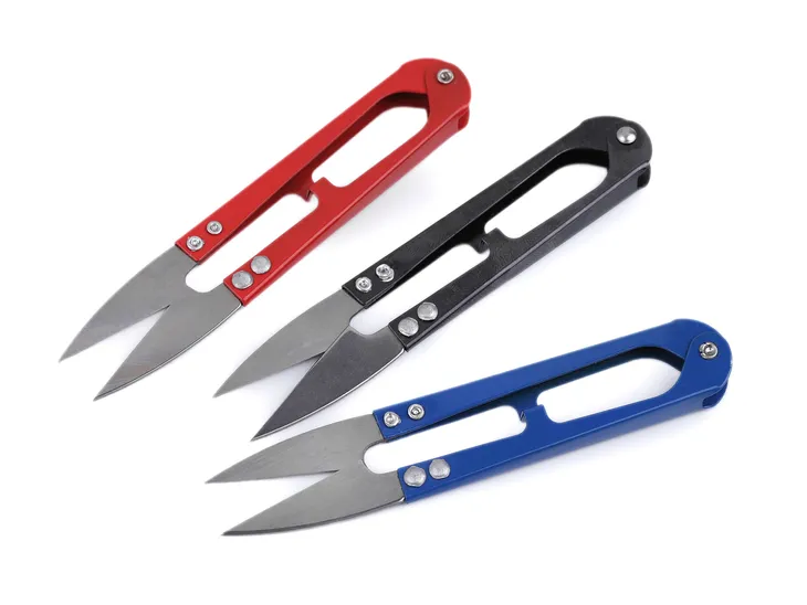 Obcinacz krawiecki 10cm do nitek rozcinacz metalowy w etui nożyczki