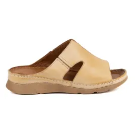 klapki-damskie-skorzane-olivier-925-koturn-3-cm-bezowe
