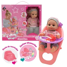 lalka-z-krzeselkiem-do-karmienia