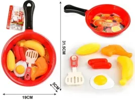 patelnia-z-zestawem-jedzenia