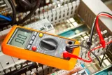 miernik-uniwersalny-pomiar-ciaglosc-parametry-diody-temperatura