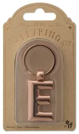metalowy-brelok-do-kluczy-litera-e-keyring