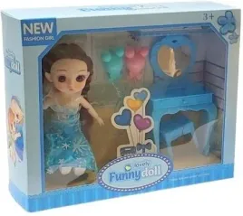 lalka-ze-szklanymi-oczami-z-toaletka