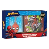 portfel-z-breloczkiem-spiderman