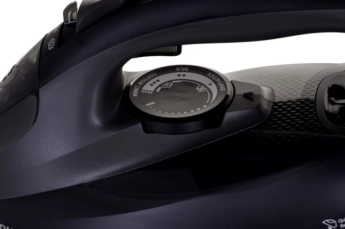 zelazko-philips-dst-7511-80