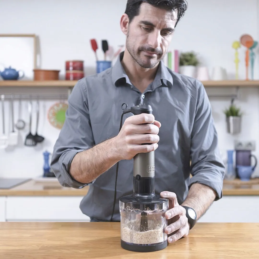blender-reczny-black-decker-bxhba1200e