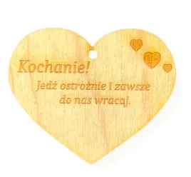 drewniane-serce-zawieszka-do-auta-samochodu-jedz-ostroznie-prezent-grawer