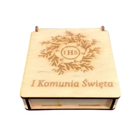 drewniane-pudelko-komunijne-pamiatka-pudeleczko-szkatulka-komunia-prezent