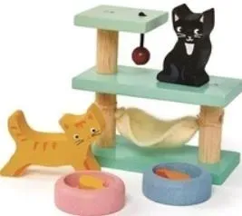 figurki-kotki-z-akcesoriami-drewniane