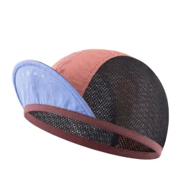 czapka-rowerowa-kolarska-z-daszkiem-pod-kask-czerwona