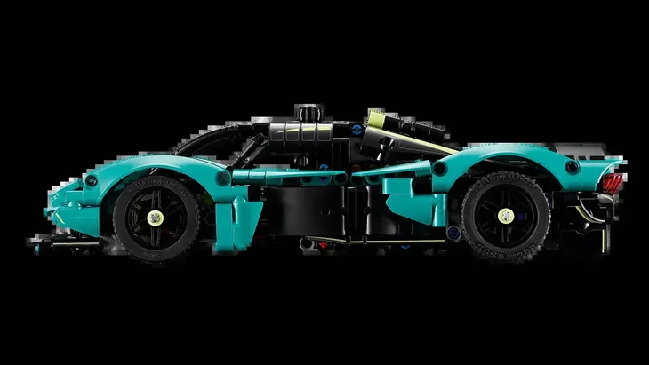 lego-technic-42208-aston-martin-valkyrie