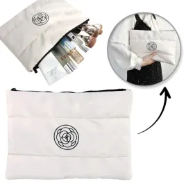 kosmetyczka-damska-wodoodporna-uniwersalna-22x31cm-pojemna-kolorowa