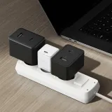 ladowarka-sieciowa-palm-20w-usb-c-biala-zlacza-usb-typ-c