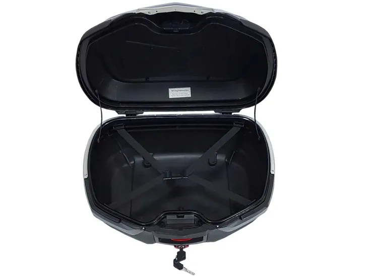 kufer-centralny-hf-e68-silver-48l-swiatlo-stop-led-stan-nowy-numer-katalogowy-producenta-r18695