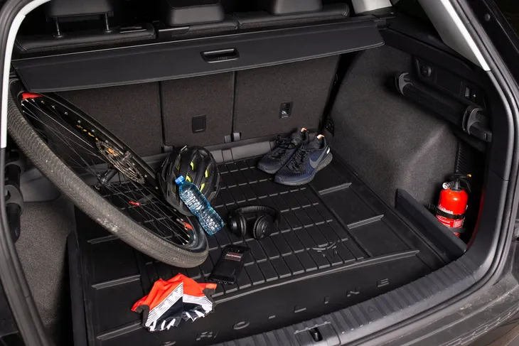 dywanik-bagaznika-frogum-stan-nowy-material-guma