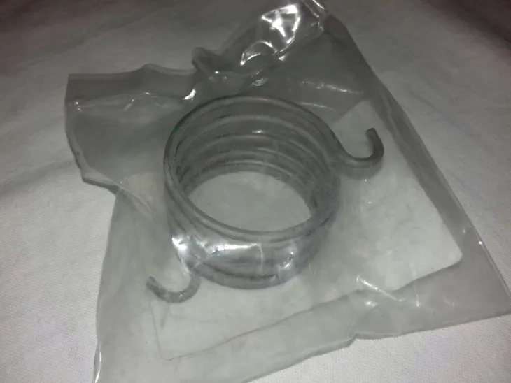 sprezyna-bosch-1464651452-producent-czesci-bosch