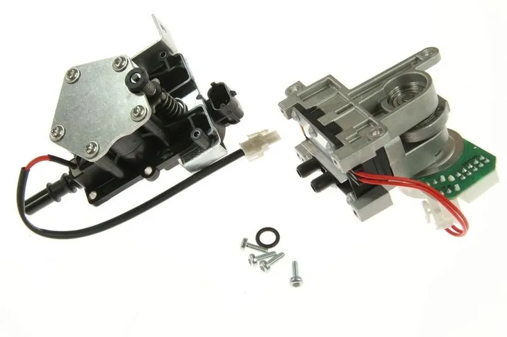 pompa-do-modulu-adblu-volvo-bosch-bosch-jakosc-czesci-zgodnie-z-gvo-q-oryginal-z-logo-producenta-czesci-oem-oes