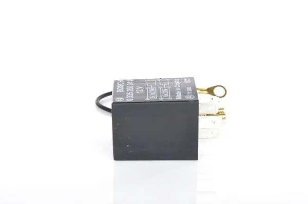 przerywacz-kier-12v-bosch-stan-nowy-numery-katalogowe-zamiennikow-automega-150003010-automega-150096110-febi-bilstein-04633-febi-bilstein-11574-febi-bilstein-14534-febi-bilstein-22605-gebe-9-9529-1-hitachi-132209-hitachi-2502209-intermotor-58940-mahle-mfl-16-mahle-mfl-18-mahle-mfl-21-mahle-mfl-23-s-tec-wes13201103b-swag-30-91-1574-swag-40-90-4633-swag-40-92-2605-topran-103-131-topran-103-629