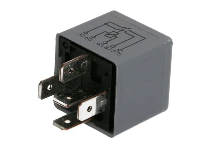 przekaznik-24v-2x10a-bosch-bosch-stan-nowy-numery-katalogowe-zamiennikow-aspart-2rel1003-dt-spare-parts-1-21094-dt-spare-parts-7-78207-era-661013-era-661169-febi-bilstein-45400-fispa-3-237005-gebe-9-9067-1-hella-4ra-933-791-081-herth-buss-elparts-75613117-herth-buss-elparts-75613212-hoffer-7237005-ipd-40-0016-mahle-mr-16-mahle-mr-93-mahle-mr-95-meat-and-doria-73237005-monark-090-275-008-sidat-3-237005-stellox-88-05830-sx