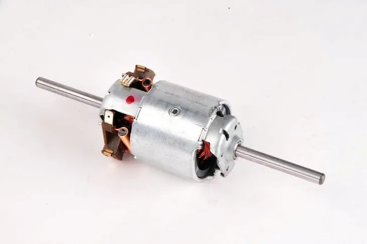 silnik-dmuchawy-12v-bosch-jakosc-czesci-zgodnie-z-gvo-q-oryginal-z-logo-producenta-czesci-oem-oes-stan-nowy